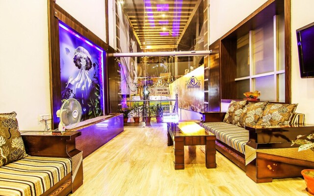 OYO 6804 Hotel Buddha Residency