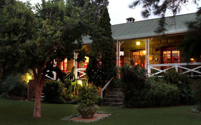 Shamrock Arms Guest Lodge