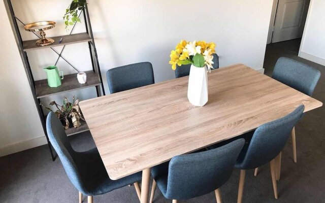 Designed Home Of Ultimate Convenience In Gordon