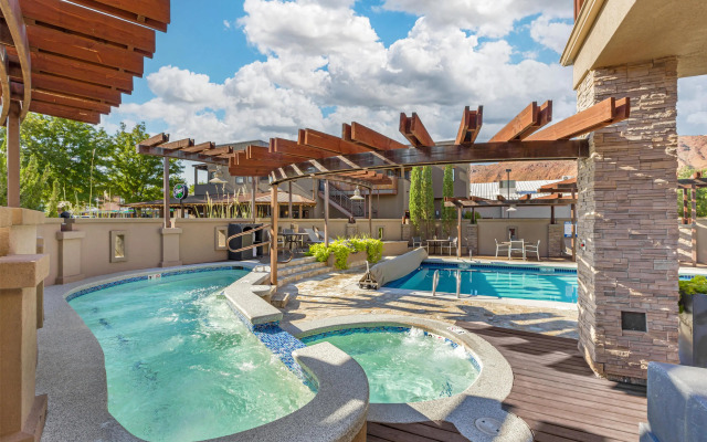 Best Western Plus Canyonlands Inn