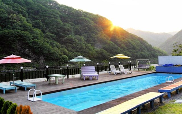 Pension Noblesse Nomad