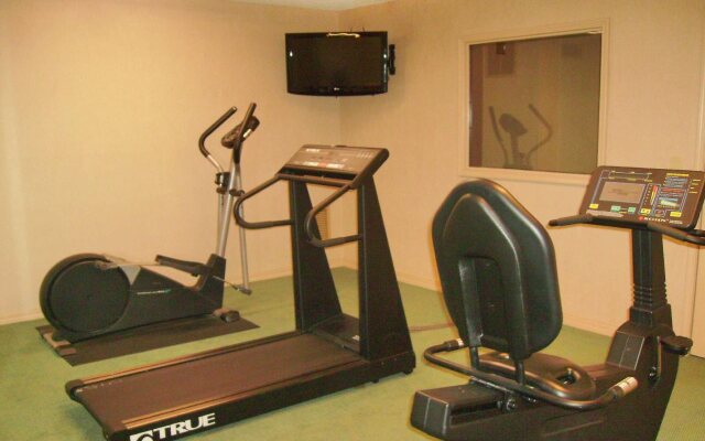 Extended Stay America Suites Tulsa Midtown
