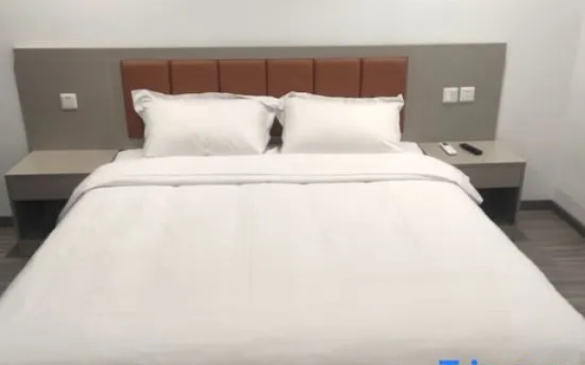 YIZHI hotel（Kunshan Anting Old Street&ZhaoFeng Road Subway Station）