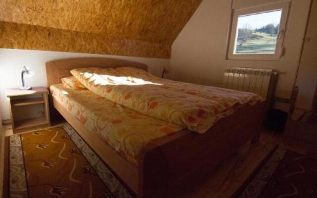 Guest House Happy