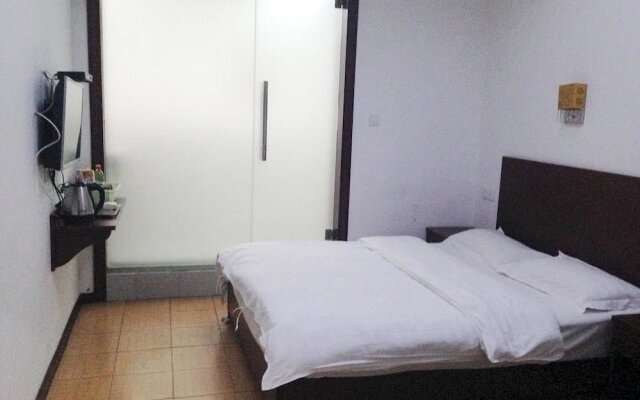 Yichang Tujia Guesthouse