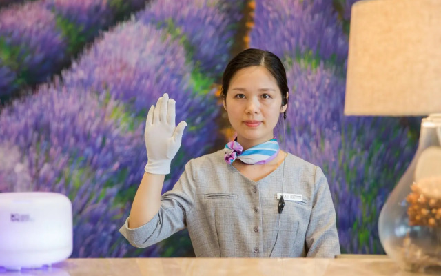 Lavande Hotel Foshan West Railway Station Shishan University Town