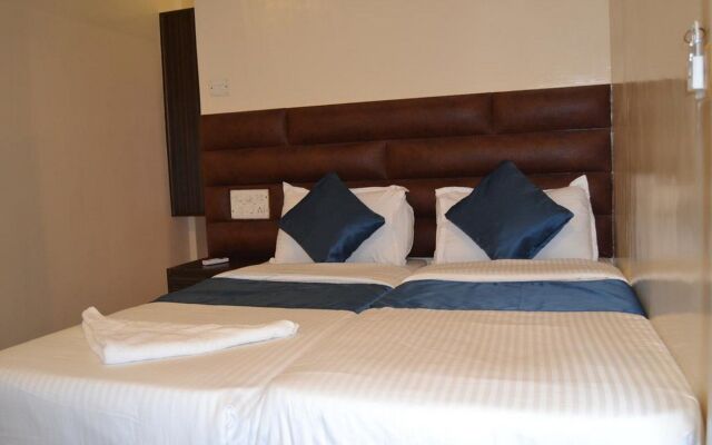 Fab Hotel Rithikha Inn