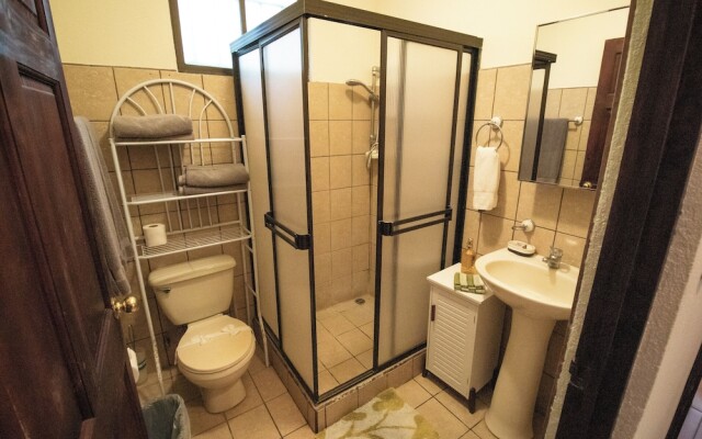 Anona Guesthouse