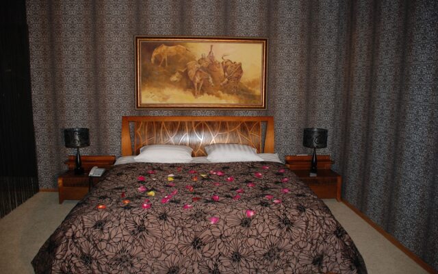 Гостиница «Ноён-отель»