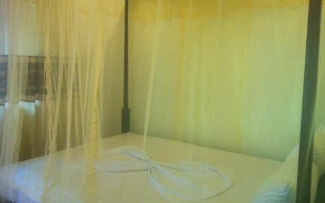 W7 Home Stay