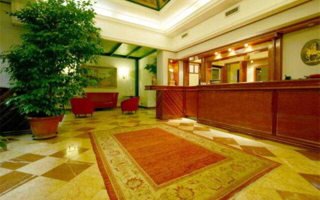 Hotel Carlo Magno