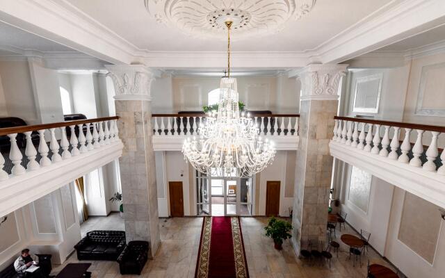 Tsentralnaya Hotel