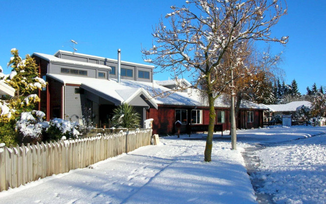 Breckenridge Lodge