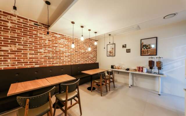 Cheongju The King Hotel