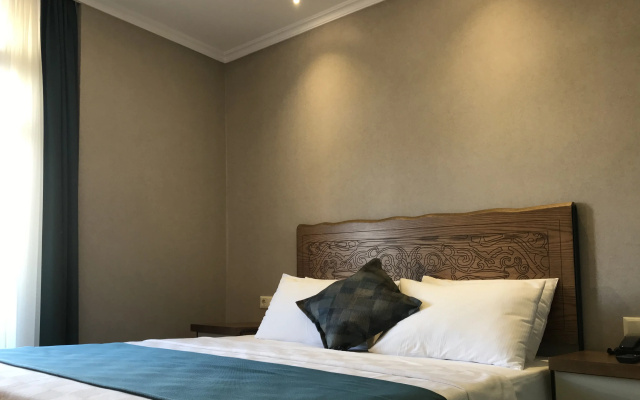 Galatahan Hotel