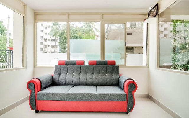 Stay Inn Luxury Service Apartments by OYO Rooms