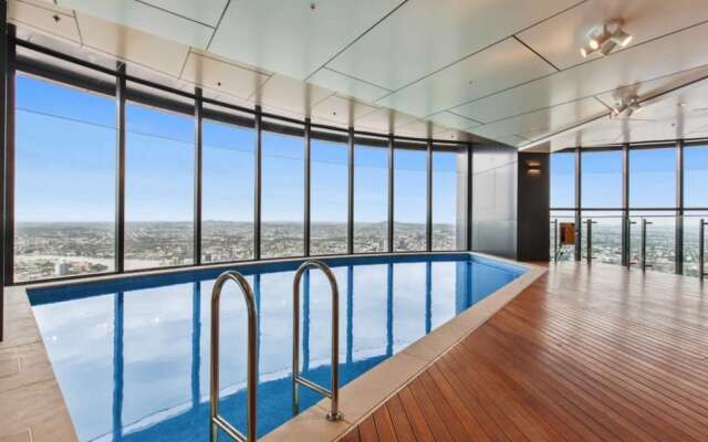 Hamptons Retreat on Level 77 Skytower