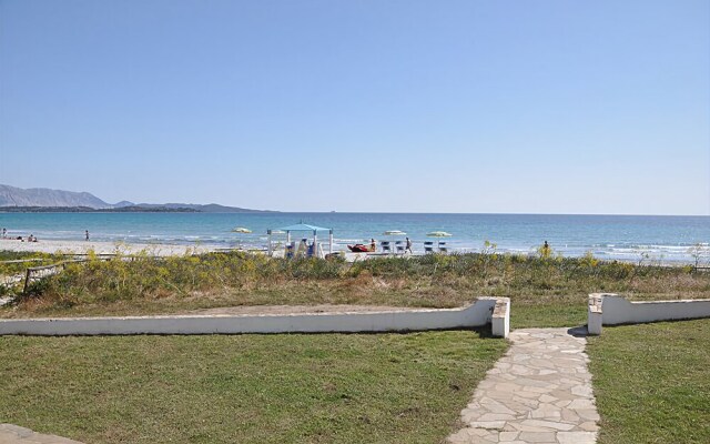 Beach Villa La Cinta