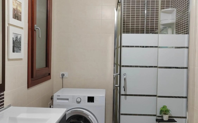 ValeValeHome - fully equipped kitchen, reserved parking, big garden