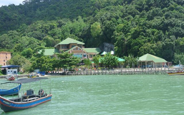 Hotel & Chalet Sportfishing PNK Teluk Bahang