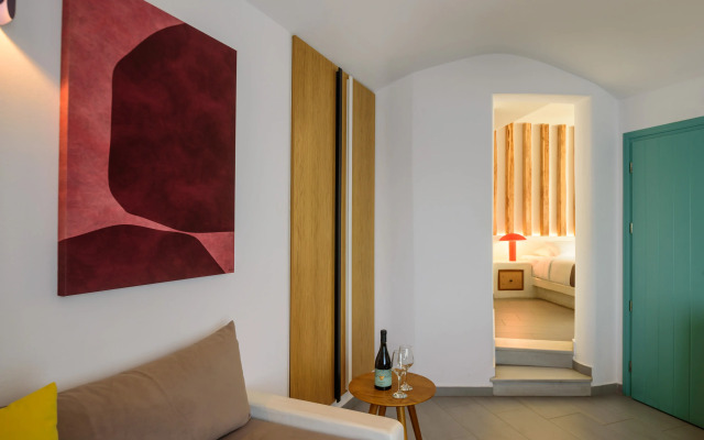 Neptune Luxury Spa Suites