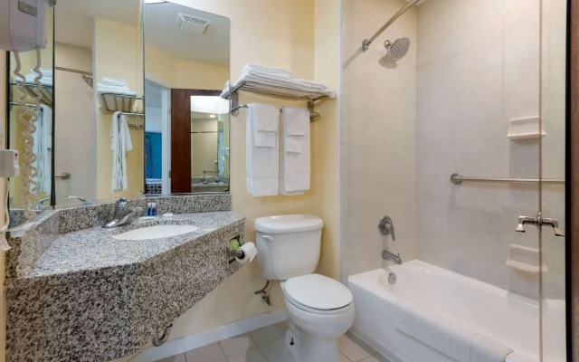 Rodeway Inn & Suites New Paltz - Hudson Valley