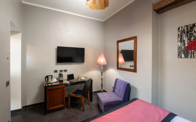 Hotel Navona Colors