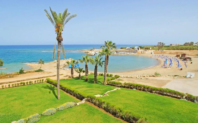 eve Paralimni in Paralimni