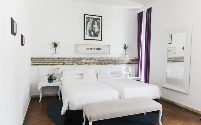 Los Seises Sevilla, a Tribute Portfolio Hotel