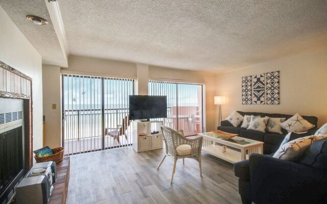 The Rose 503 3 Bdrm Beachfront Condo! / Private Balcony