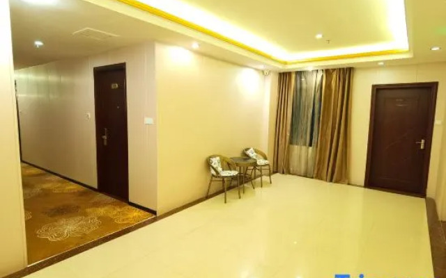 Xianglong Business Hotel
