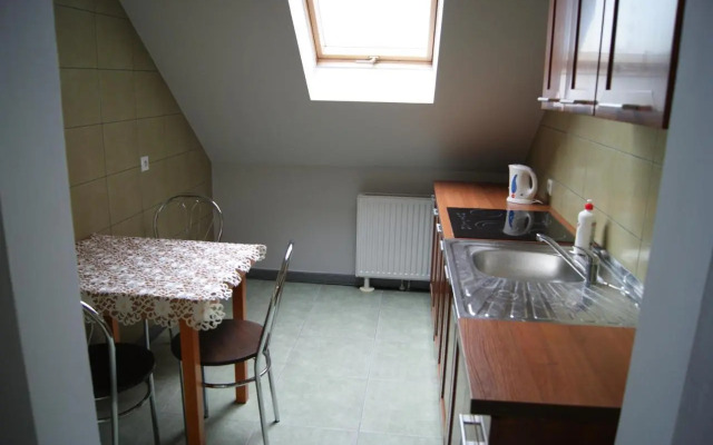 Hostel Mira