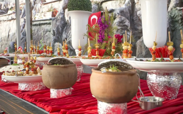 Modern Saraylar - All Inclusive