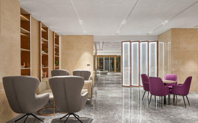 Lavande Hotel Shenzhen North Station Qinghu Subway Station Branch