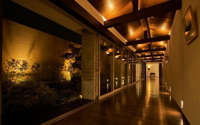 Hotel Harvest Hakone Koushien