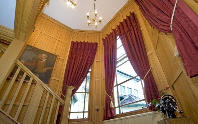 Loch Melfort Hotel
