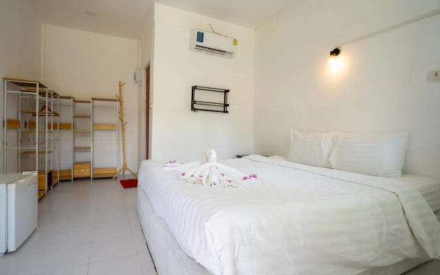 Isara Lanta Resort (SHA Extra Plus)