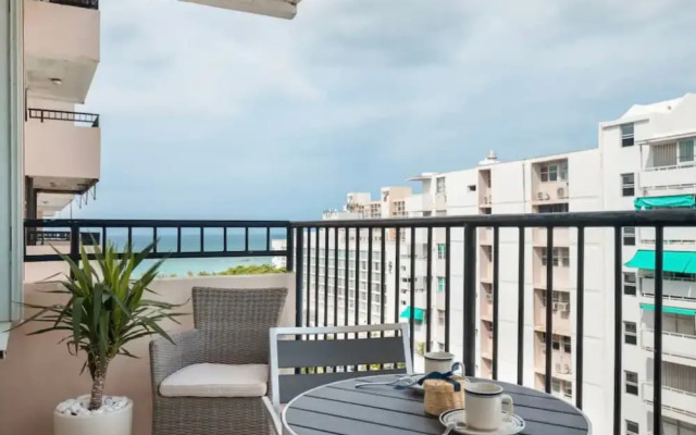 Apartamento Isla Verde Carolina PR