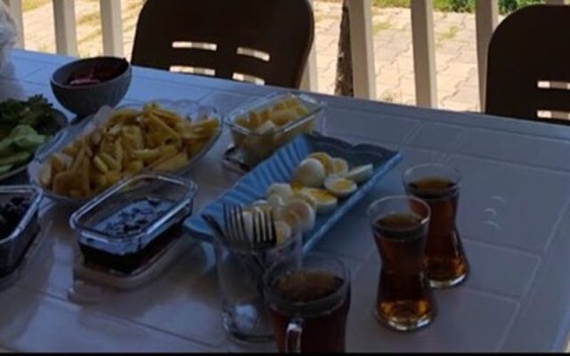Şah Apart