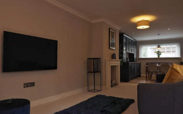 Cotswold's Finest by Ondemand Property