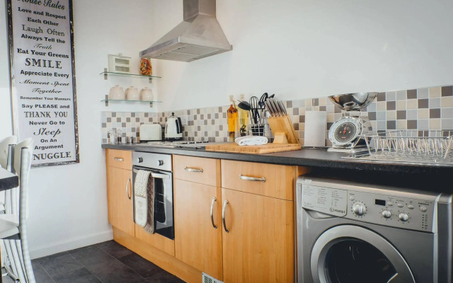 The Penthouse - Simple2let Serviced Apartments