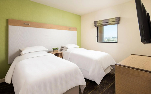 Sheraton Carlsbad Resort & Spa
