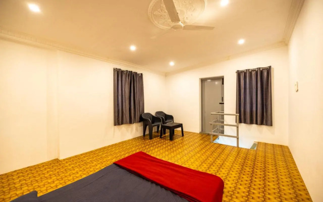 Sri Sai Holiday Inn