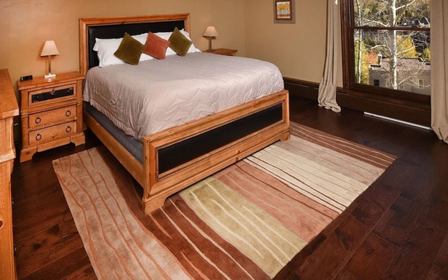 Potato Patch Club - 5 Br Townhouse