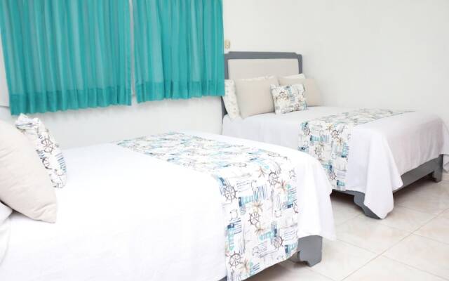 Hotel Villas del Mar