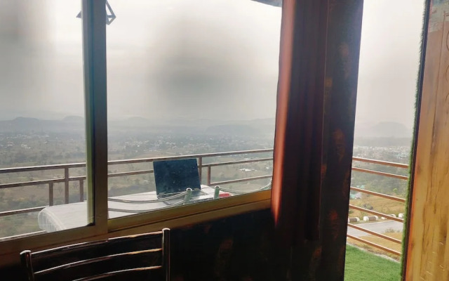 Hotel Nirbana Heights