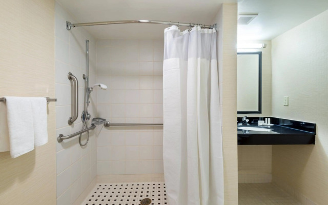 Fairfield Inn & Suites by Marriott Louisville Downtown