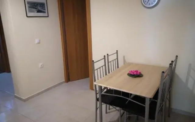 Apartment Alexis Armeno