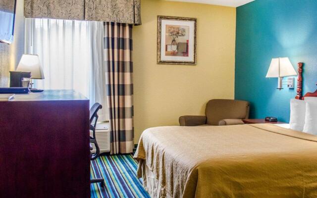 Quality Inn & Suites Medina - Akron West