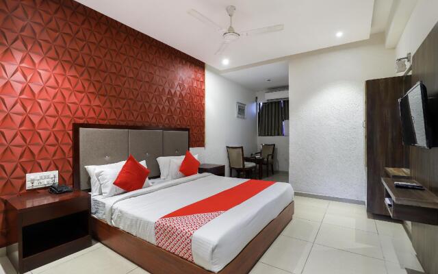 Hotel Shrimad by OYO Rooms